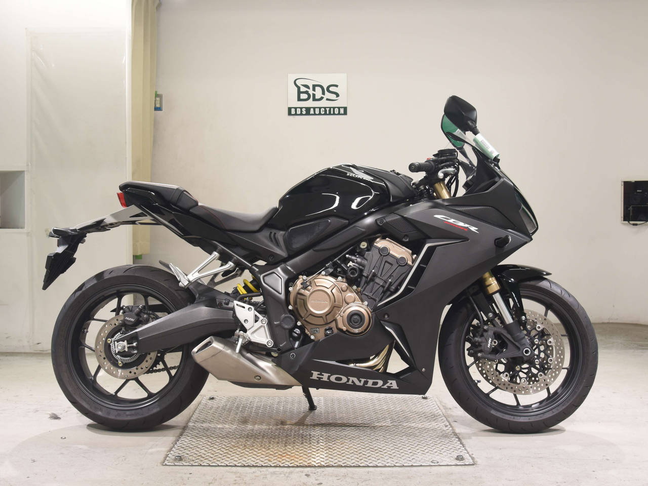Honda CBR650R