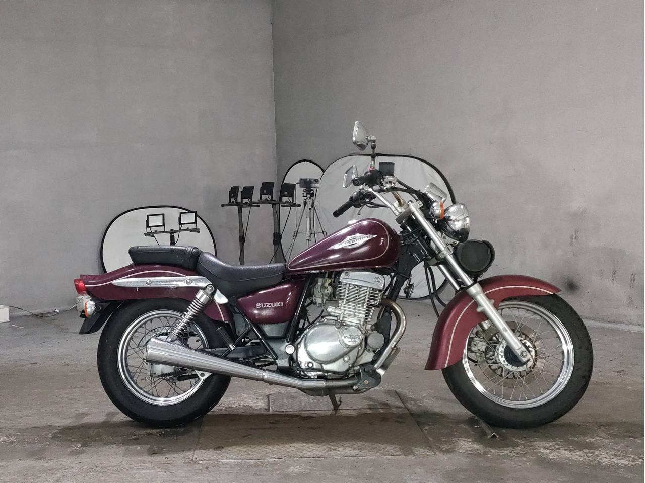 Suzuki MARAUDER 250
