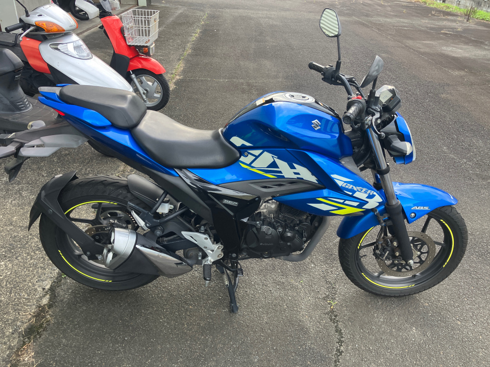 Suzuki GIXXER 150