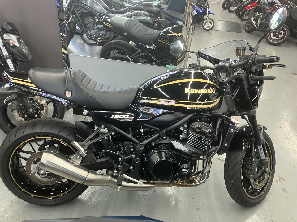 Kawasaki Z900RS CAFE