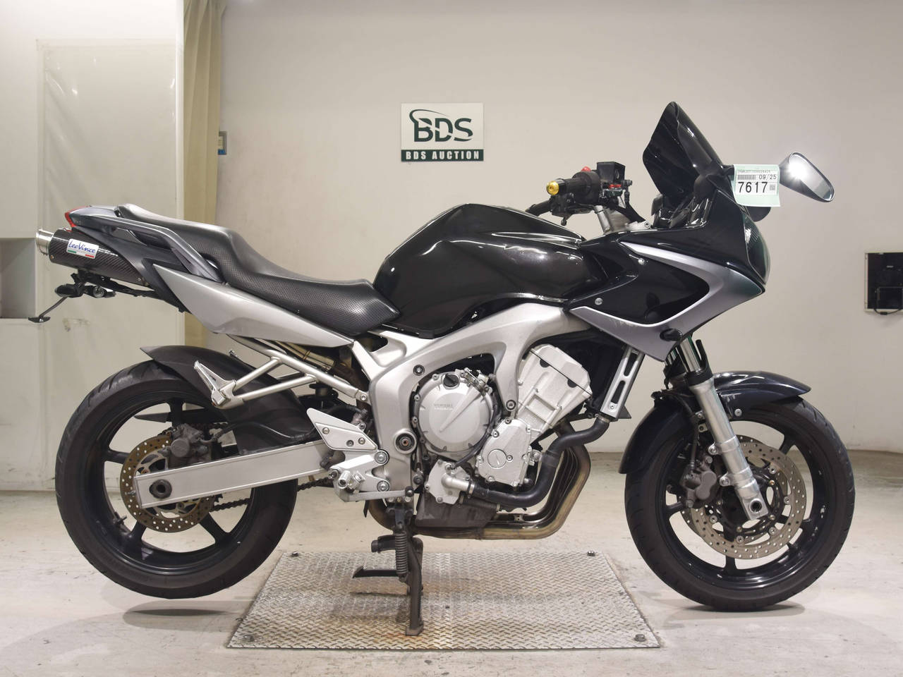 Yamaha FZ6 FAZER