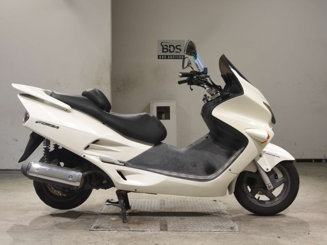 Honda FORZA