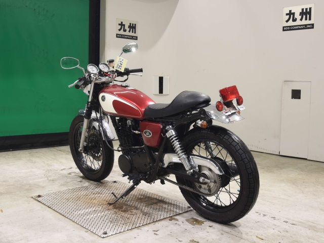 Yamaha SR400 — фото 6