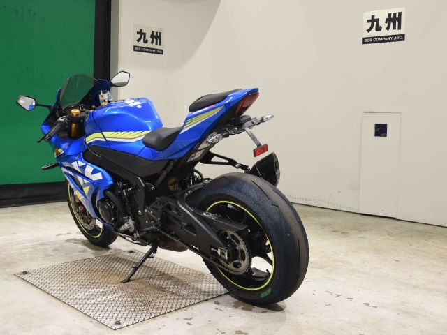 Motorcycle photo