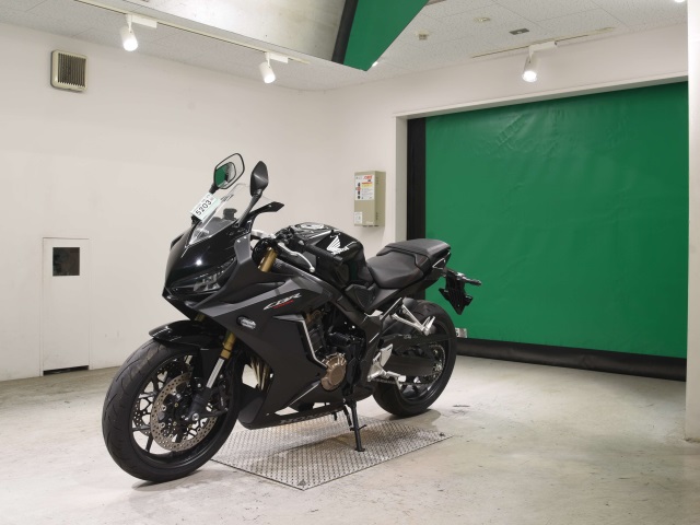 Honda CBR650R — фото 4