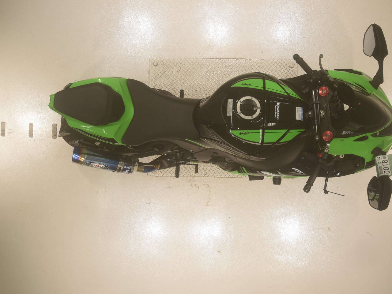 0018] Kawasaki NINJA ZX-10R - JKAZXT00SSA009701