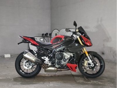 BMW S1000R