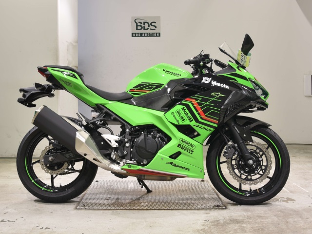 Kawasaki NINJA400