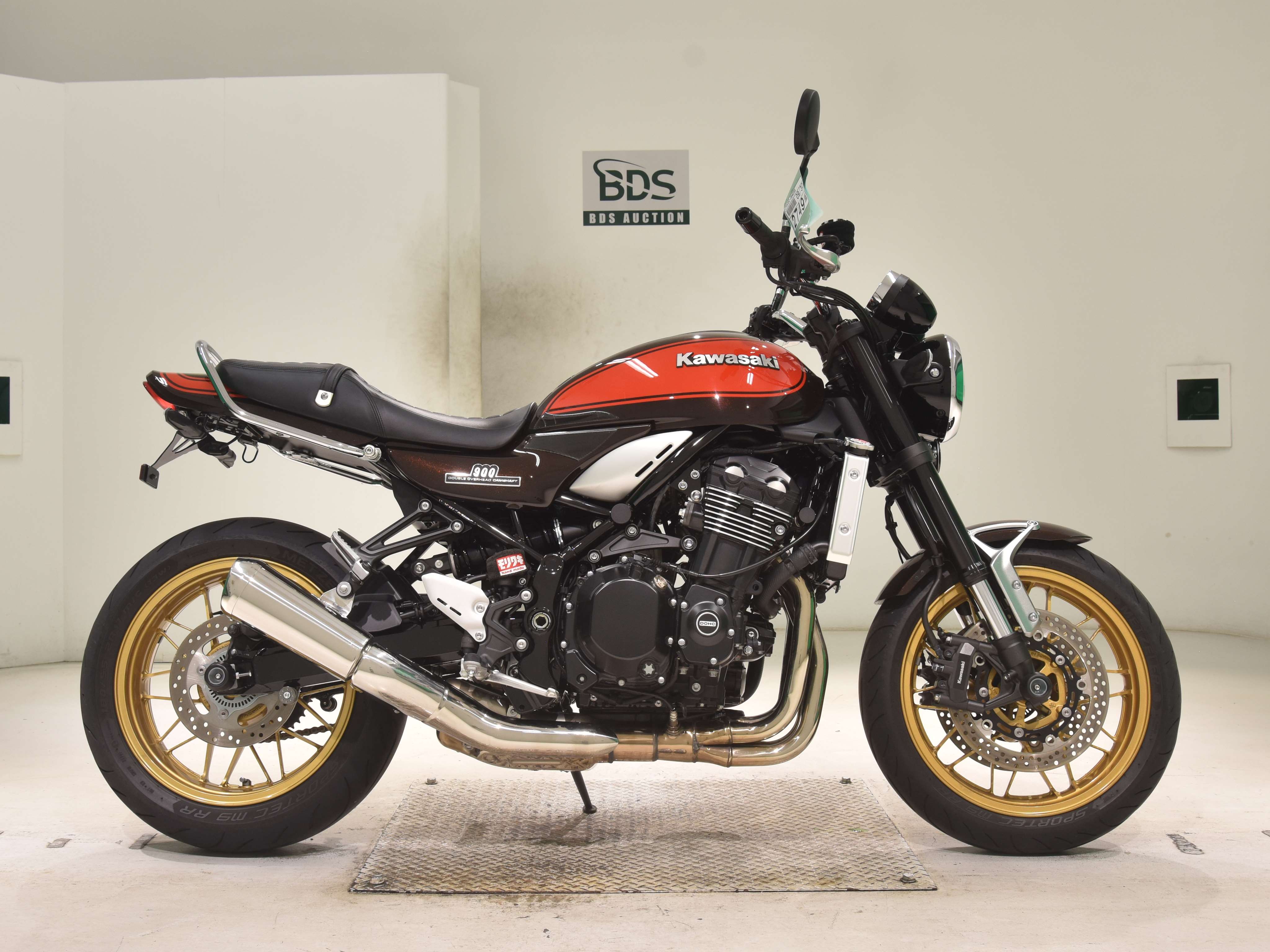 Kawasaki Z900RS
