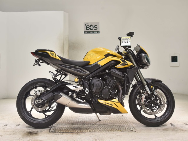 Triumph STREET TRIPLE RS