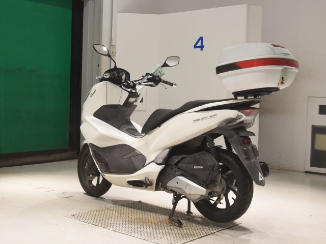 Honda PCX125-3 — фото 6