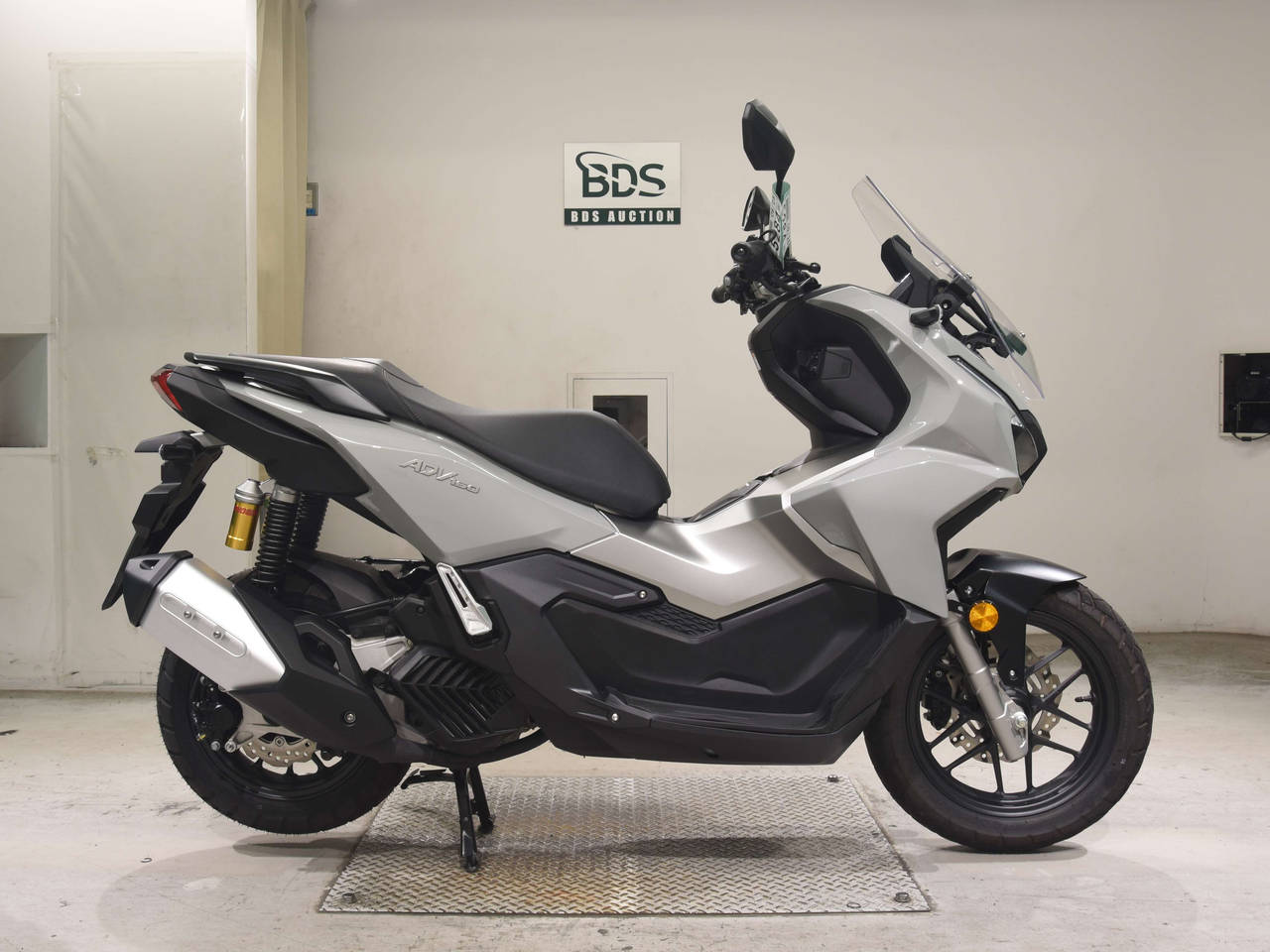 Honda ADV 160