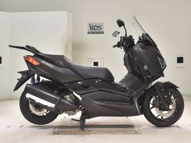 Yamaha X-MAX250