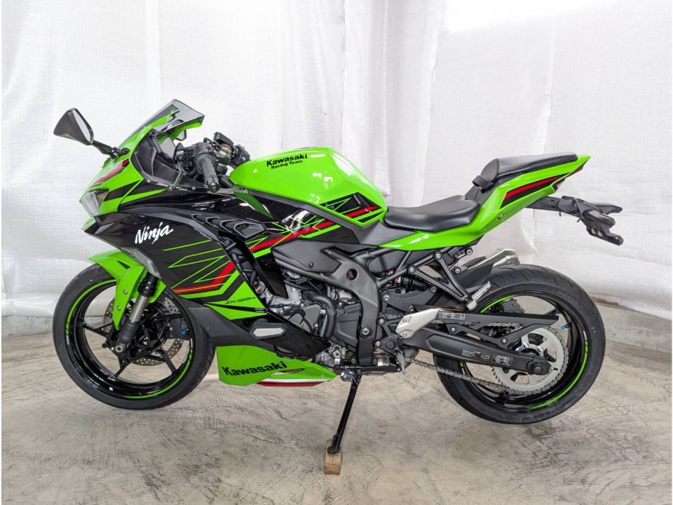 Kawasaki NINJA ZX-25R KRT