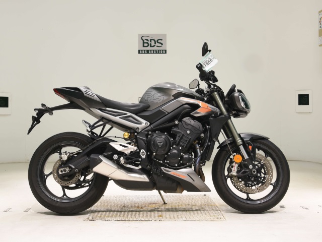 Triumph STREET TRIPLE RS