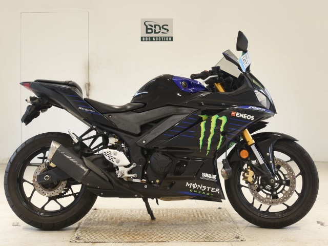 Yamaha YZF-R25A