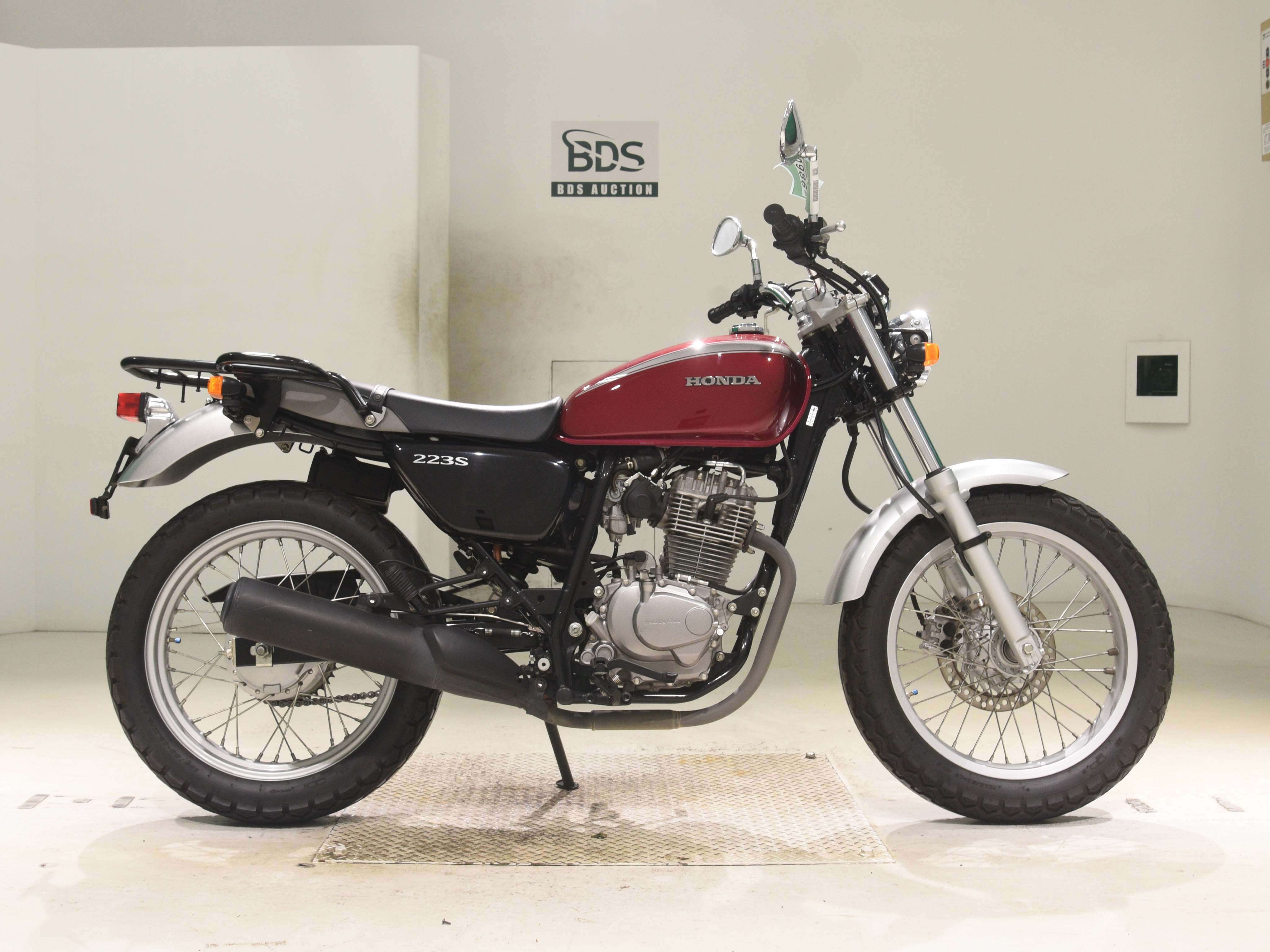 Honda CB223S