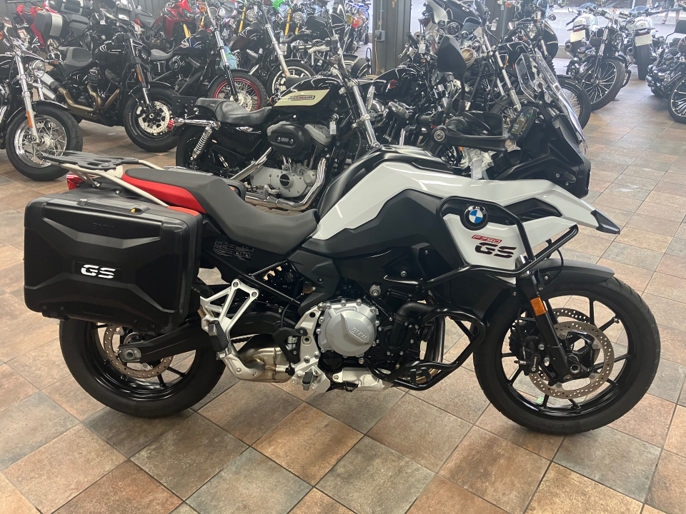 BMW F750GS