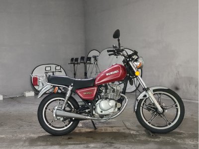 Suzuki GN125H