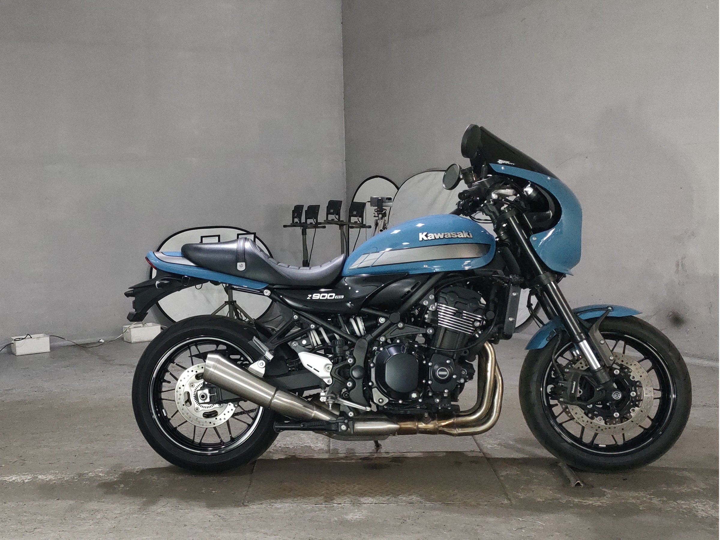 Kawasaki Z900RS CAFE