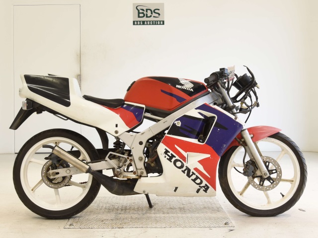 0196] Honda NS-1 - AC12-1403418