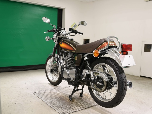 Yamaha SR400 — фото 6