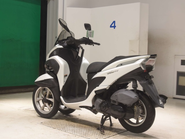 Yamaha TRICITY MW125 — фото 6