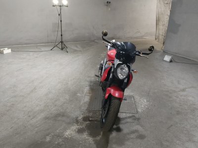 Suzuki GLADIUS 400 ABS — фото 3