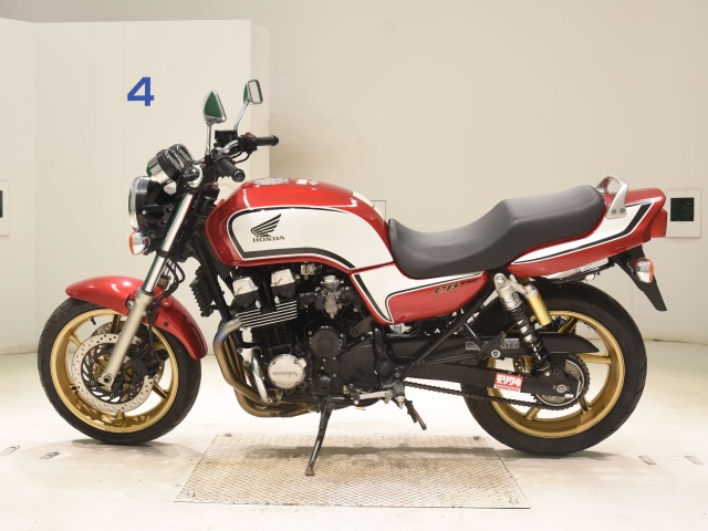 Honda CB750SF — фото 2