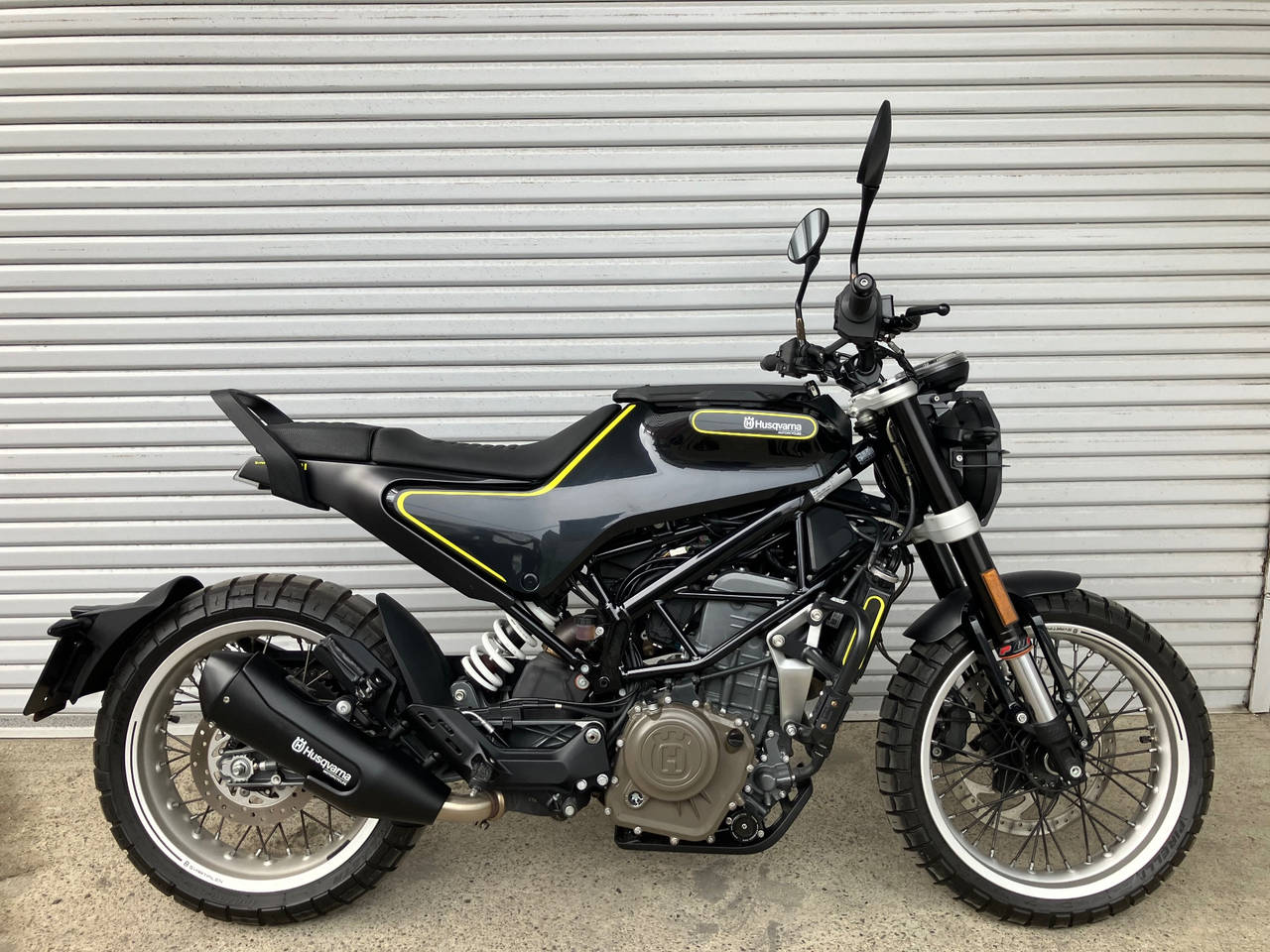 Husqvarna HUSK SVARTPILEN401