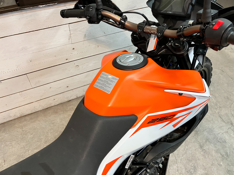 KTM 250ADVENTURE — фото 15