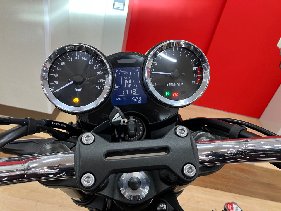 Kawasaki Z900RS — фото 3