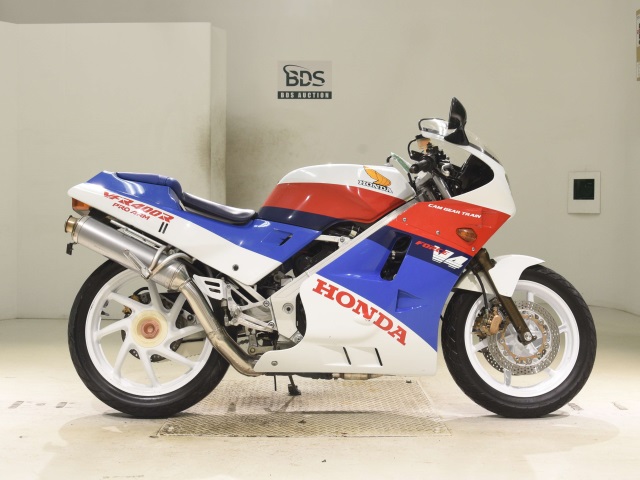 Honda VFR400R