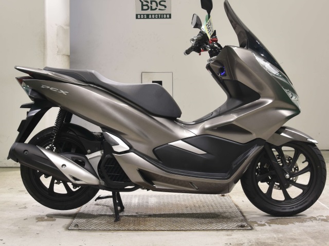 Honda PCX125-3