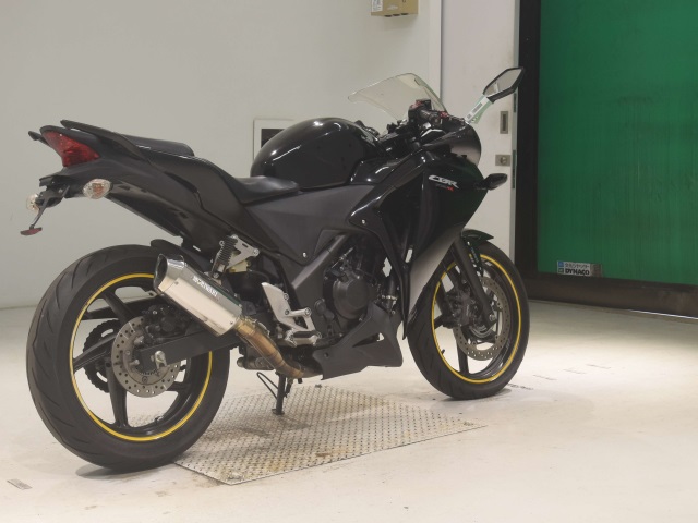 Honda CBR250RA — фото 5