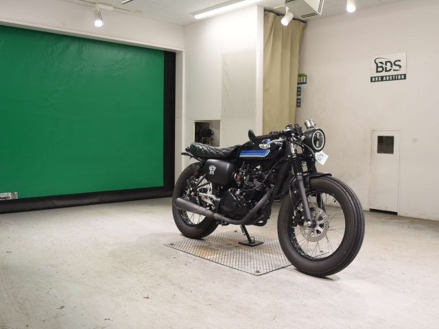 Kawasaki W175TR — фото 3