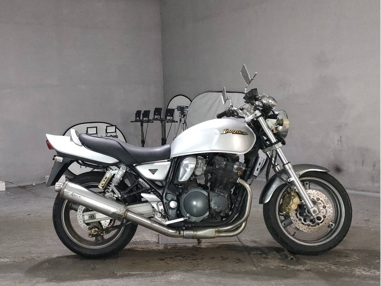 Suzuki GSX400 INAZUMA