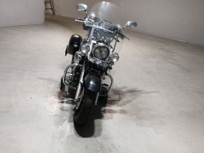 Suzuki INTRUDER 400 CLASSIC — фото 3
