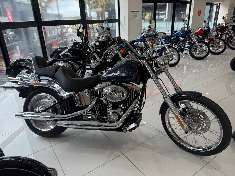Harley-Davidson SOFTAIL FXSTC