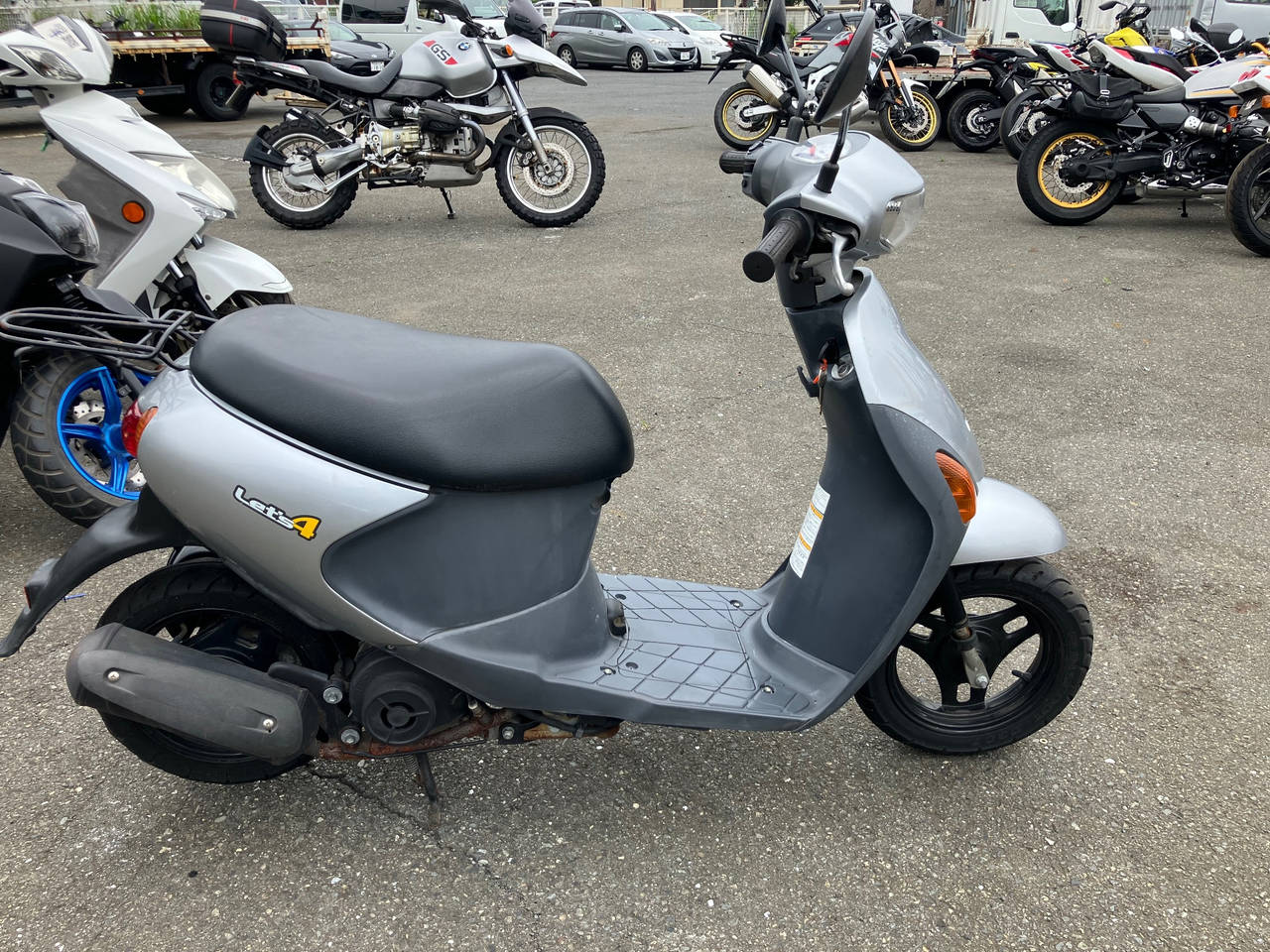 Suzuki LETS4