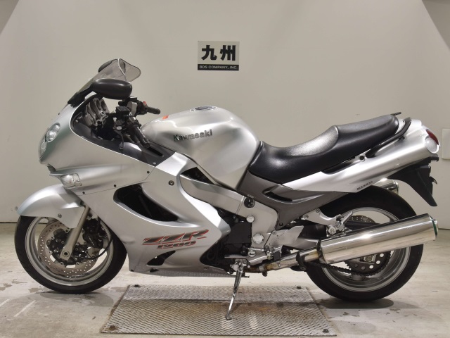 Kawasaki ZZ-R1200 — фото 2