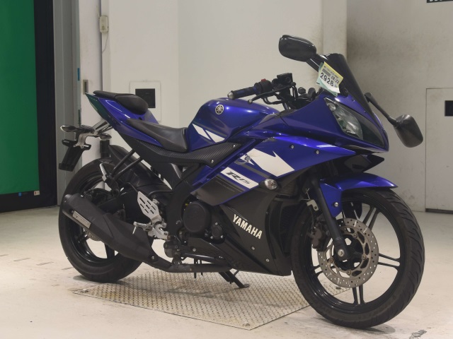 Yamaha YZF-R15 — фото 3