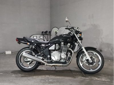 Kawasaki ZEFAR 1100