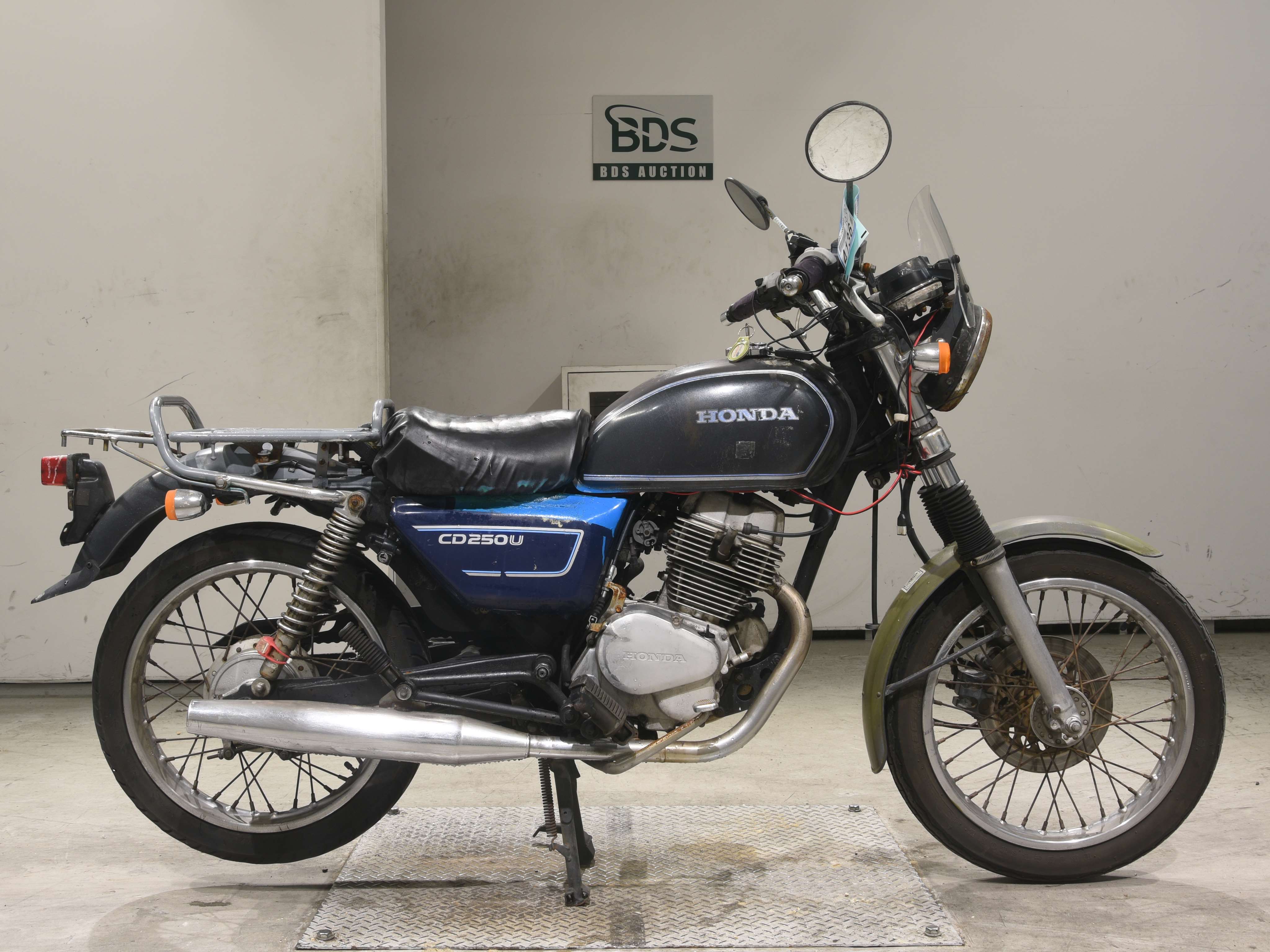 Honda CD250U