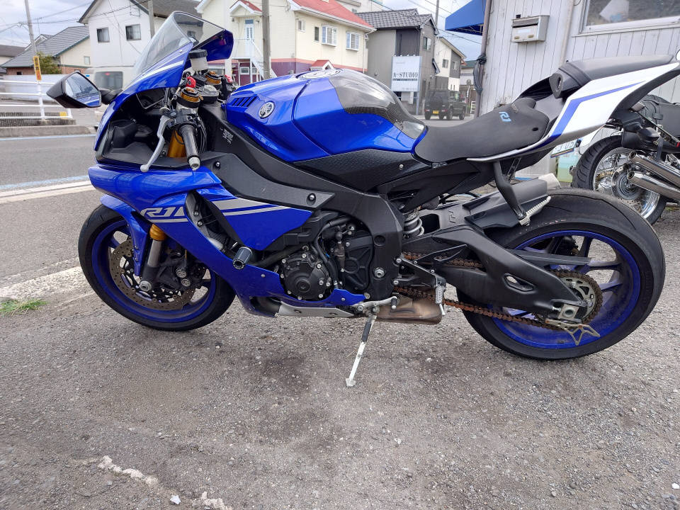 Yamaha YZF-R1 — фото 2