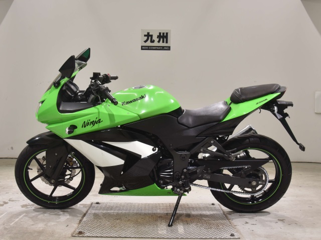 Kawasaki NINJA250R — фото 2
