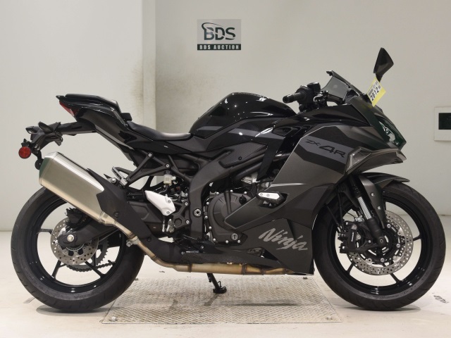 0114] Kawasaki ZX-4R SE - ZX400P-A34152
