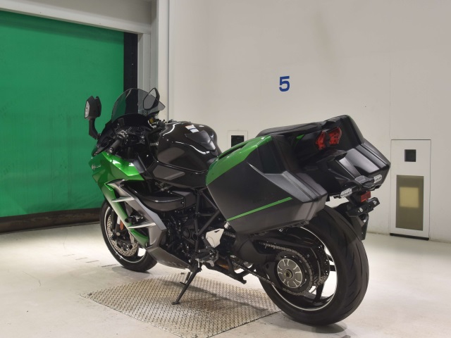 Kawasaki NINJA H2 — фото 6