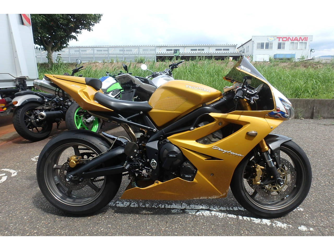 Triumph DAYTONA 675, photograph 1
