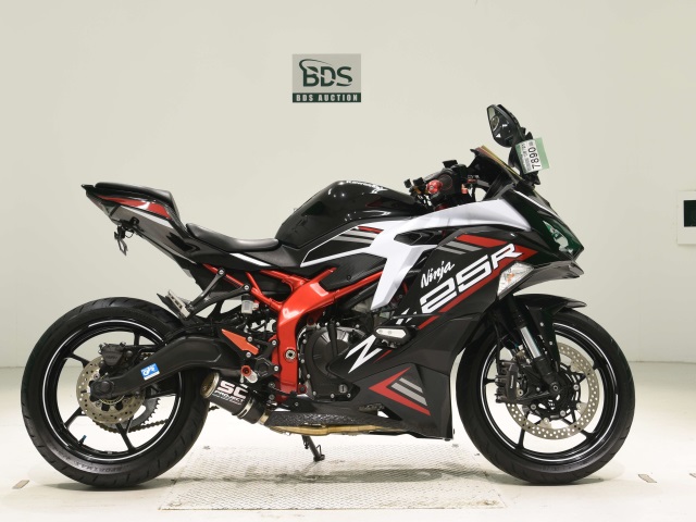 んぼ 7890] Kawasaki NINJA ZX-25R - ZX250E-A03398